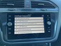 Volkswagen Tiguan 1.4 TSI eHybrid 245PK R-Line Business+ / Panoramadak / Zwenkbare Trekhaak / R-Line Interieur + Exterieur / 360 Camera / Stuur + Stoelverwarming / Elektrische Achterklep