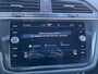 Volkswagen Tiguan 1.4 TSI eHybrid 245PK R-Line Business+ / Panoramadak / Zwenkbare Trekhaak / R-Line Interieur + Exterieur / 360 Camera / Stuur + Stoelverwarming / Elektrische Achterklep
