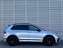 Volkswagen Tiguan 1.4 TSI eHybrid 245PK R-Line Business+ / Panoramadak / Zwenkbare Trekhaak / R-Line Interieur + Exterieur / 360 Camera / Stuur + Stoelverwarming / Elektrische Achterklep