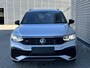 Volkswagen Tiguan 1.4 TSI eHybrid 245PK R-Line Business+ / Panoramadak / Zwenkbare Trekhaak / R-Line Interieur + Exterieur / 360 Camera / Stuur + Stoelverwarming / Elektrische Achterklep
