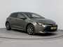 Toyota Corolla 1.8 Hybrid Dynamic | Achteruitrijcamera | Parkeersensoren Voor | Lichtmetalen Velgen | NL-Auto | Stoelverwarming |