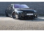 Audi A8 60 TFSI e quattro Panorama Black & Black