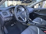 Volvo V40 Cross Country 1.5 T3 Dynamic Edition Automaat 153PK | Cruise Control | Navigatie | Trekhaak | 1ste eigenaar