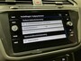 Volkswagen Tiguan 1.5 TSI Comfortline Business 131 PK | R-Line Exterieur | Apple Carplay | Digital Cockpit Pro | Parkeersensoren | Adaptive Cruise Control | Rijstrookhulp | Driving Modes | Navigatie | Climate Control | Bluetooth |