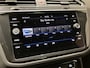 Volkswagen Tiguan 1.5 TSI Comfortline Business 131 PK | R-Line Exterieur | Apple Carplay | Digital Cockpit Pro | Parkeersensoren | Adaptive Cruise Control | Rijstrookhulp | Driving Modes | Navigatie | Climate Control | Bluetooth |