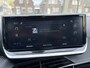 Peugeot 208 1.2 Hybrid 110 e-DCS6 Style * Automaat * * Navighatie & Spotify via Apple Carplay / Android Auto  geheel dtaadloos * Airco * Cruise Control * Parkeersensoren * Vingerhoets; Vierde Generatie Eersteklas Service. Al meer dan 100 jaar een begrip in de Brabantse Kempen.