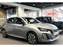 Peugeot 208 1.2 Hybrid 110 e-DCS6 Style * Automaat * KGB-82-D * * Navighatie & Spotify via Apple Carplay / Android Auto geheel dtaadloos * Airco * Cruise Control * Parkeersensoren * Vingerhoets; Vierde Generatie Eersteklas Service. Al meer dan 100 jaar een begrip in de Brabantse Kempen.