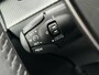 Peugeot 208 1.2 Hybrid 110 e-DCS6 Style * Automaat * KGB-82-D * * Navighatie & Spotify via Apple Carplay / Android Auto geheel dtaadloos * Airco * Cruise Control * Parkeersensoren * Vingerhoets; Vierde Generatie Eersteklas Service. Al meer dan 100 jaar een begrip in de Brabantse Kempen.