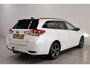 Toyota Auris Touring Sports 1.8 Hybrid Dynamic Ultimate | Trekhaak | PDC | Leder