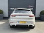 Porsche Cayenne Coupé 3.0 E-Hybrid | Sport Chrono | 360* Camera | Panoramadak | Luchtvering | Bose | DAB | Lane Assist | Privacy Glass |