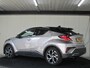 Toyota C-HR / C-HR+ 2.0 Hybrid Bi-Tone LED PDC 18Inch Stoelverw