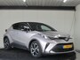 Toyota C-HR / C-HR+ 2.0 Hybrid Bi-Tone LED PDC 18Inch Stoelverw