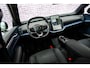 Volvo EX30 Single Motor Extended Range Plus 69 kWh | Stoel en Stuurverwarming | Adaptieve Cruise Control | BLIS | DAB+ | Keyless Entry | Parkeercamera |