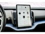 Volvo EX30 Single Motor Extended Range Plus 69 kWh | Stoel en Stuurverwarming | Adaptieve Cruise Control | BLIS | DAB+ | Keyless Entry | Parkeercamera |