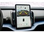 Volvo EX30 Single Motor Extended Range Plus 69 kWh | Stoel en Stuurverwarming | Adaptieve Cruise Control | BLIS | DAB+ | Keyless Entry | Parkeercamera |
