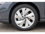 Volkswagen Golf Variant 1.5 eTSI Life Business PL €690 p/m* 116PK / 85kW DSG, Navigatie, voorstoelen verwarmbaar met massagefunctie, Apple Carplay & Android Auto, extra getint glas achter, digitaal instrumentenpaneel, LED koplampen, adaptieve cruise control (acc), DAB+