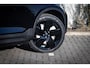 Volvo EX40 Single Motor Extended Range Ultra Black Ed. 82 kWh | Adaptieve Cruise Control | Schuif -/ Kanteldak | Harman Kardon Audio | Getint Glas | Elektr. Stoelen | Stoel + Stuurverwarming | 360 Camera | Keyless |