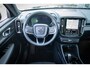 Volvo EX40 Single Motor Extended Range Ultra Black Ed. 82 kWh | Adaptieve Cruise Control | Schuif -/ Kanteldak | Harman Kardon Audio | Getint Glas | Elektr. Stoelen | Stoel + Stuurverwarming | 360 Camera | Keyless |