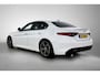 Alfa Romeo Giulia 2.0T Super Veloce-pakket(NL-auto, Navi, Stoel/Stuur VerW, Camera, Parkeersensoren, Etc)