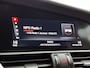 Alfa Romeo Giulia 2.0T Super Veloce-pakket(NL-auto, Navi, Stoel/Stuur VerW, Camera, Parkeersensoren, Etc)