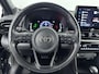 Toyota Yaris Cross 1.5 Hybrid Dynamic | Apple Carplay / Android Auto | Stoel-/stuurverwarming | Verwarmbare voorruit | Adaptive Cruise | Full LED | Keyless | Clima | Camera | 17 inch