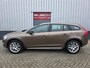 Volvo V60 2.0 T5 1e EIG | NAVI | LEDER | STOELVERW | 245 PK |
