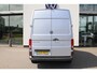 Volkswagen Crafter 35 2.0 TDI L3H3 Highline 140PK / 103kW, NL auto 1e eigenaar nieuw door ons geleverd en onderhouden, Full LED, navigatie, 3 zits, park assist, achteruitrijcamera, multifunctioneel stuurwiel, airco, voorruit verwarming, vloer, zijwand bekleding