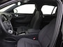 Volvo XC40 Extended Core 82kWh | All-Seasonbanden | 19” Velgen |