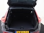 Volvo XC40 Extended Core 82kWh | All-Seasonbanden | 19” Velgen |