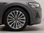 Audi E-tron 55 quattro S edition 95 kWh schuif panorama dak | SoH 95,4 % | Electr.glazen panorama dak | Apple Carplay | Achteruitrij camera | Parkeersensoren voor en achter | Navigatie | Warmtewerend glas | Voorstoelen verwarmd | Spraakbediening | Sp