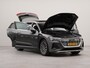 Audi E-tron 55 quattro S edition 95 kWh schuif panorama dak | SoH 95,4 % | Electr.glazen panorama dak | Apple Carplay | Achteruitrij camera | Parkeersensoren voor en achter | Navigatie | Warmtewerend glas | Voorstoelen verwarmd | Spraakbediening | Sp