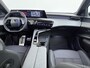Peugeot 5008 1.2 HYBRID 145PK 7-ZITS GT AUTOMAAT | 2 stoelen op derde rij | Achteruitrijcamera | Afwijkende dakkleur