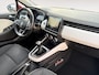 Renault Clio 100PK TCe Intens | Navi | Climate Control | Cruise Control | Apple CarPlay/Android Auto | Lichtmetalen Velgen | Licht & Regen Sensor |
