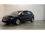 Volkswagen Golf 1.0 eTSI DSG Life Sfeerverlichting Navigatie Parkeersensoren DAB+