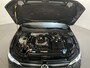 Volkswagen Golf 1.0 eTSI DSG Life Sfeerverlichting Navigatie Parkeersensoren DAB+
