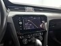 Volkswagen Passat Variant 1.5 TSI R-Line Business + 150 PK | Automaat | Parkeersensoren voor en achter | Cruise Control Adaptief | Climate Control | Apple Carplay | Android Auto | Elektrisch inklapbare spiegels |