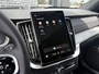 Volvo XC90 2.0 T8 Plug-in hybrid AWD Ultra Dark Exec. Ed. | Luchtvering | Trekhaak | Geventileerde Nappa lederen stoelen met massage | Bowers en Wilkins Audio | Gelaagd glas | 22" velgen