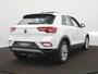 Volkswagen T-Roc 1.5 TSI Style l Panodak l ACC l Camera l navi l Virtual l Dodehoek sensoren l