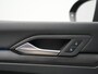 Volkswagen Golf 1.4 eHybrid GTE Automaat - LED - Stoelverwarming - ACC - Sfeerverlichting - PDC
