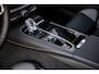 Volvo V60 2.0 T6 Plug-in hybrid AWD Ultra Dark | Panoramadak | Head Up Display | Donker Glas | Sportstoelen | Power Seats | Harman Kardon |