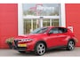 Alfa Romeo Tonale 1.3T PHEV 280pk Edizione Business | HARMAN/KARDON PREMIUM AUDIO | PREMIUM PACK: LEDEREN BEKLEDING/GEVENTILEERDE VOORSTOELEN/4-VOUDIG ELEKTRISCH VERSTELBARE LENDESTEUN VOORSTOELEN | WINTERPACK: STOEL/STUUR VERWARMING | TECHNOLOGY PACK: PARKEERWAARSCHUWING VOOR EN ACHTER/360° CAMERA/AUTOMATISCH INPARKEREN/ AUTONOMOUS DRIVING LEVEL 2: ADAPTIVE CRUISE CONTROL/LANE CENTERING ASSIST/TRAFFIC JAM ASSIST DODEHOEK DETECTIE AUTOMATISCH DIMMENDE BUITENSPIEGELS | DRAADLOZE TELEFOONLADER | FULL LED MATRIX KOPLAMPEN | DUAL STAGE VALVE: ACTIEVE DEMPING | KEYLESS ENTRY/START | 1MM 19'' DIAMOND CUT DARK LICHTMETALEN VELGEN | NAVIGATIE | DRAADLOZE APPLE CARPLAY/ANDROID AUTO | ELEKTRISCH BEDIENBARE ACHTERKLEP |