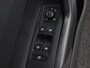 Volkswagen Polo 1.0 TSi Automaat R-Line Edition | Camera | Stoelverwarming | Panorama dak | Climatronic | CarPlay | 17 Inch | 22.867 Km !!