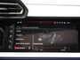 Audi A3 Sportback 40 TFSI e S edition S-line l Panodak l 18 inch l Camera l ACC l Sfeerverlichting
