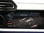 Audi A3 Sportback 40 TFSI e S edition S-line l Panodak l 18 inch l Camera l ACC l Sfeerverlichting