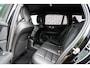 Volvo V60 2.0 T6 Plug-in hybrid AWD Essential | Adaptive Cruise Control | Getint Glas | Zwarte hemelbekleding | Stoelverwarming Voor & Achter | Stuurverwarming | 19" |