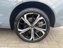 Volvo XC60 T8 Plug-in hybrid AWD Ultra Black Edition | Panoramadak | Trekhaak | 360 Graden Camera | Stoel- en Stuurverwarming |