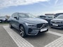 Volvo XC60 T8 Plug-in hybrid AWD Ultra Black Edition | Panoramadak | Trekhaak | 360 Graden Camera | Stoel- en Stuurverwarming |