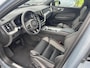 Volvo XC60 T8 Plug-in hybrid AWD Plus Dark | Panoramadak | Trekhaak | 360 Graden Camera | Stoel- en Stuurverwarming |