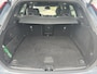 Volvo XC60 T8 Plug-in hybrid AWD Plus Dark | Panoramadak | Trekhaak | 360 Graden Camera | Stoel- en Stuurverwarming |