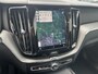 Volvo XC60 T8 Plug-in hybrid AWD Ultra Black Edition | Panoramadak | Trekhaak | 360 Graden Camera | Stoel- en Stuurverwarming |